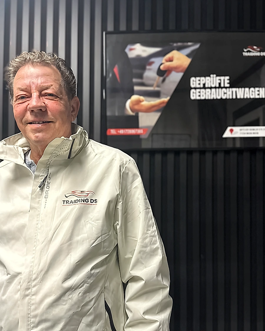 Klaus Lineal — Team Logistik